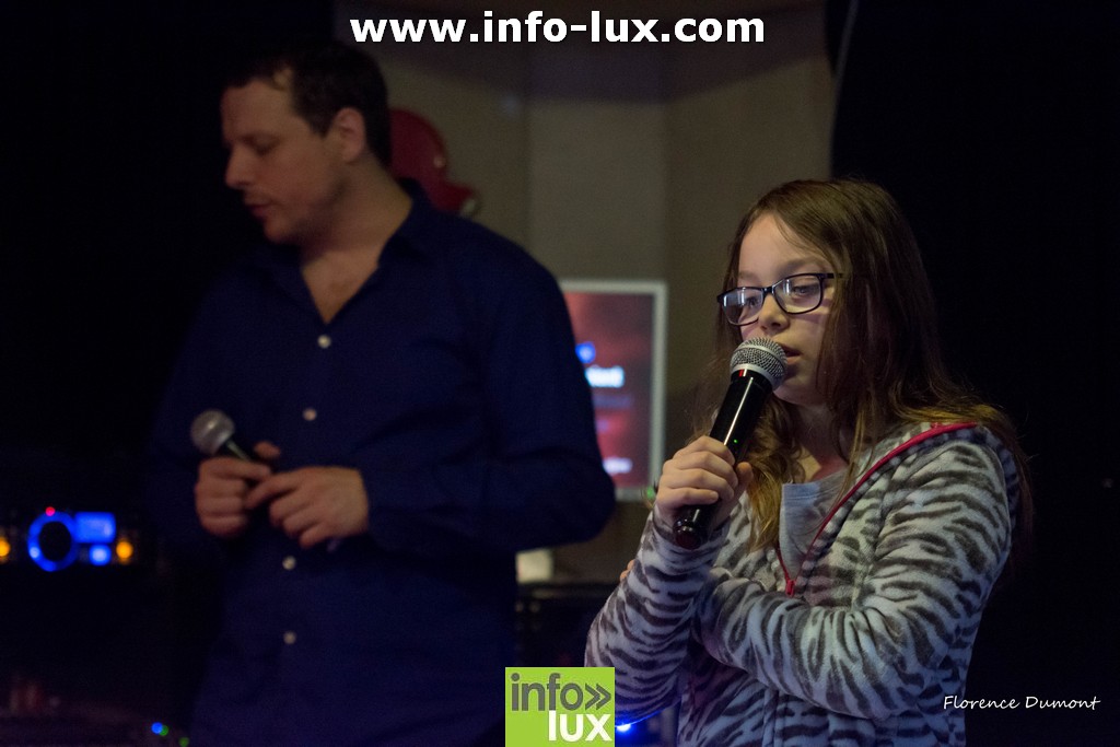 //media/jw_sigpro/users/0000001510/Concours pour enfants aux tourets/concours de chant pour enfants au touret-2420